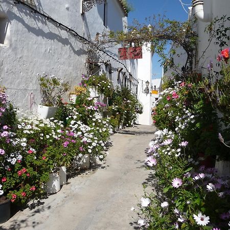 Vivienda Turistica De Alojamiento Rural Silla Vieja เวเฮร์ เด ลา ฟรอนเตรา ภายนอก รูปภาพ