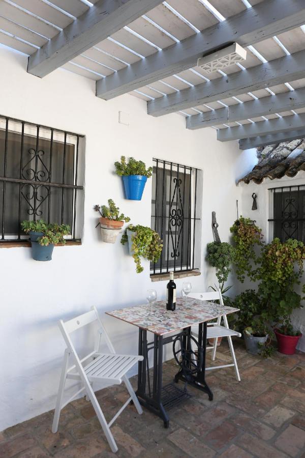 Vivienda Turistica De Alojamiento Rural Silla Vieja เวเฮร์ เด ลา ฟรอนเตรา ภายนอก รูปภาพ