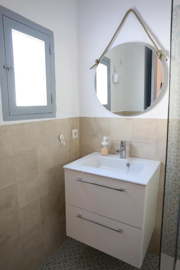 Vivienda Turistica De Alojamiento Rural Silla Vieja เวเฮร์ เด ลา ฟรอนเตรา ภายนอก รูปภาพ