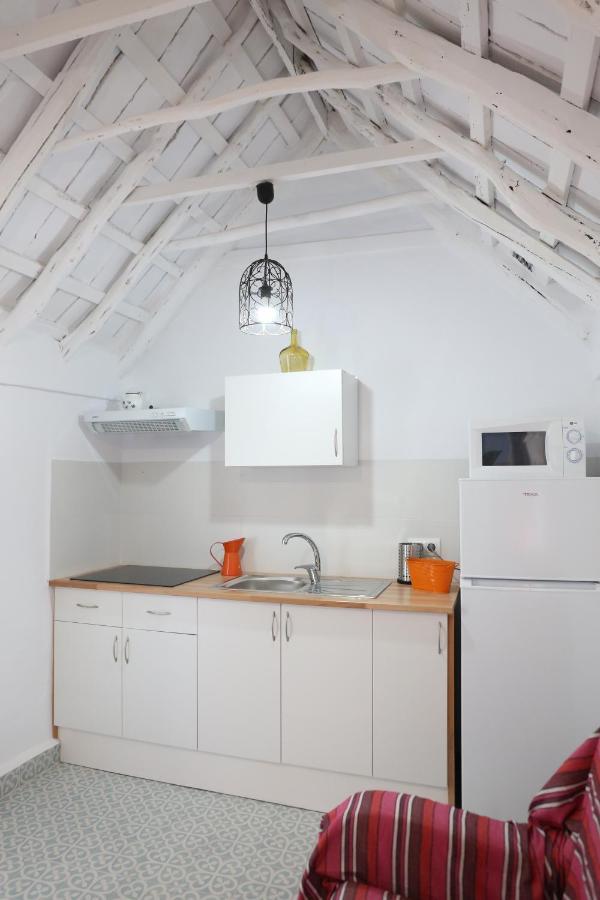 Vivienda Turistica De Alojamiento Rural Silla Vieja เวเฮร์ เด ลา ฟรอนเตรา ภายนอก รูปภาพ