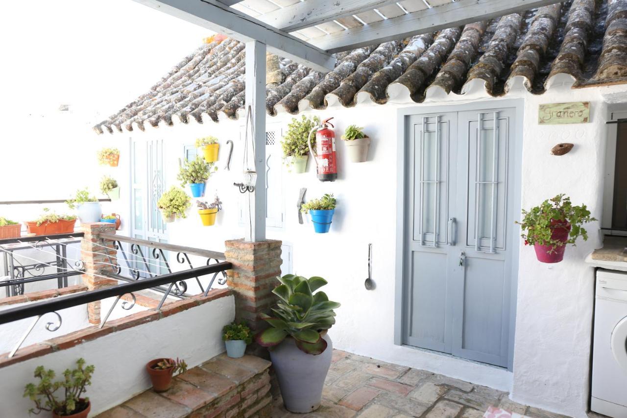 Vivienda Turistica De Alojamiento Rural Silla Vieja เวเฮร์ เด ลา ฟรอนเตรา ภายนอก รูปภาพ