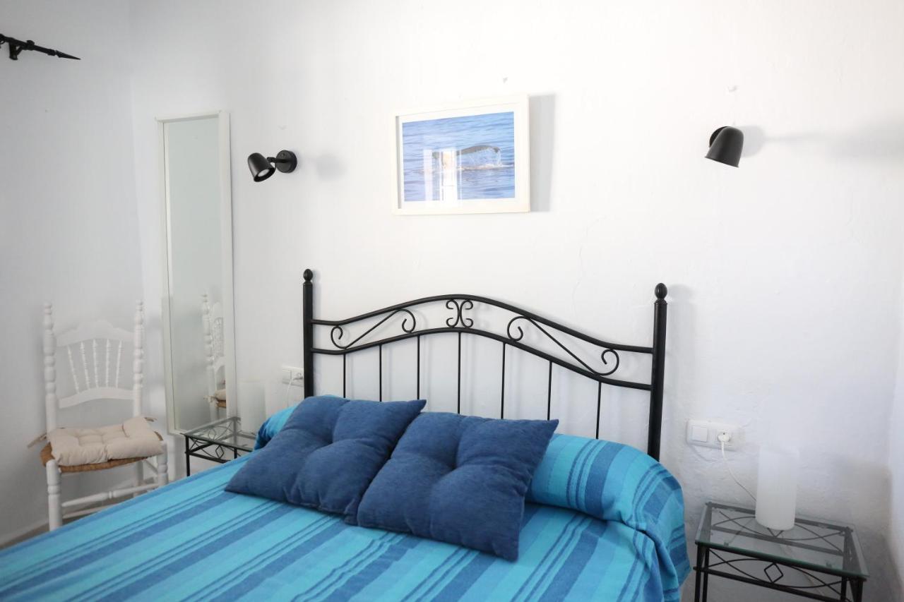 Vivienda Turistica De Alojamiento Rural Silla Vieja เวเฮร์ เด ลา ฟรอนเตรา ภายนอก รูปภาพ