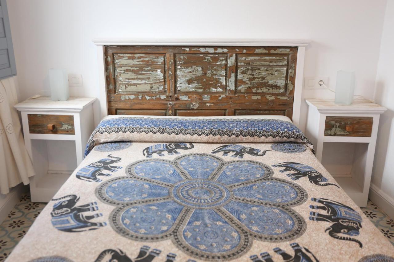 Vivienda Turistica De Alojamiento Rural Silla Vieja เวเฮร์ เด ลา ฟรอนเตรา ภายนอก รูปภาพ
