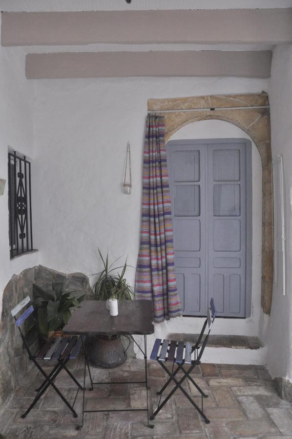 Vivienda Turistica De Alojamiento Rural Silla Vieja เวเฮร์ เด ลา ฟรอนเตรา ภายนอก รูปภาพ