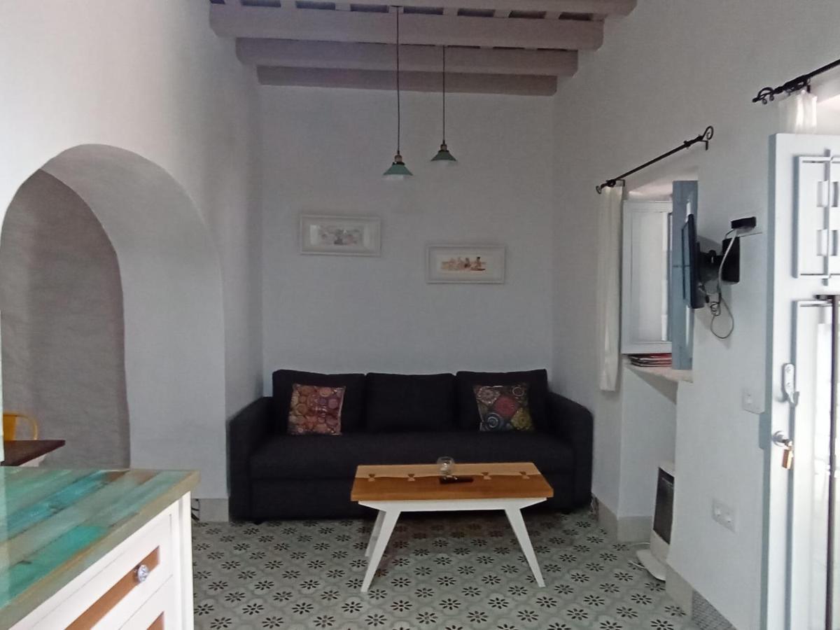 Vivienda Turistica De Alojamiento Rural Silla Vieja เวเฮร์ เด ลา ฟรอนเตรา ภายนอก รูปภาพ